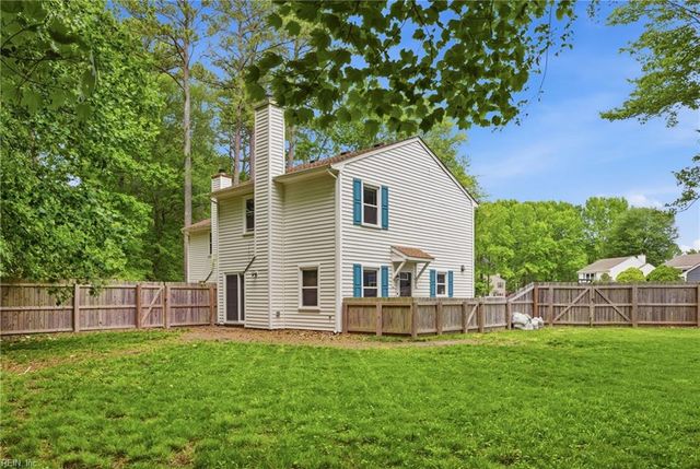 12 Romsey CIR, Chesapeake, VA 23320