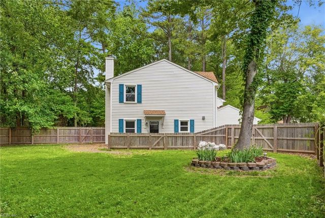 12 Romsey CIR, Chesapeake, VA 23320