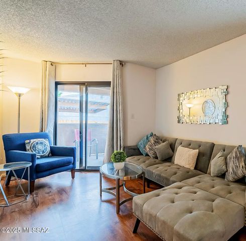1745 E Glenn St Apt 114, Tucson, AZ 85719
