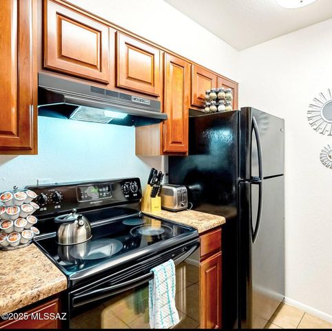 1745 E Glenn St Apt 114, Tucson, AZ 85719