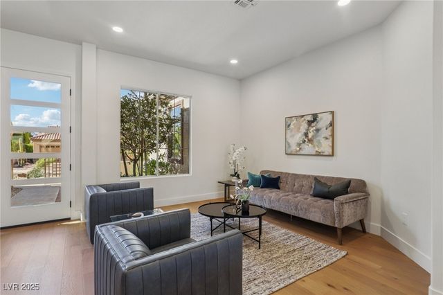 2386 Hardin Ridge Drive, Henderson, NV 89052