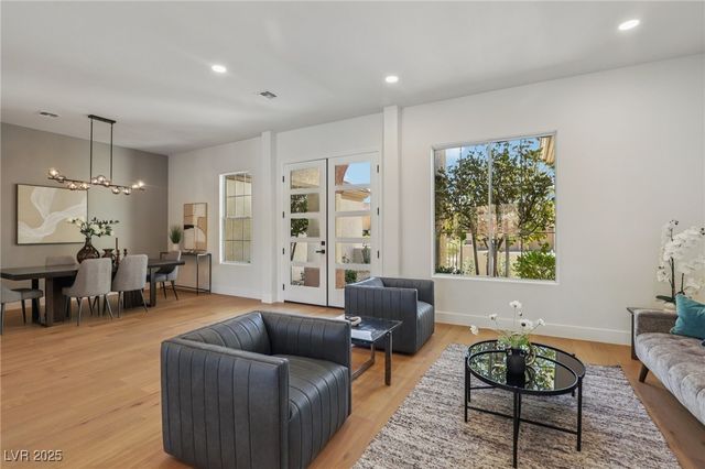 2386 Hardin Ridge Drive, Henderson, NV 89052