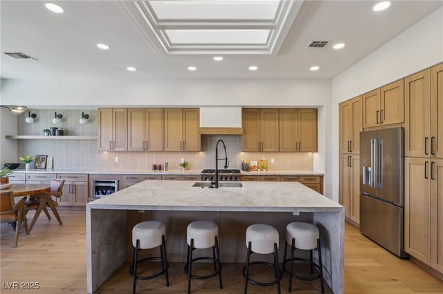 2386 Hardin Ridge Drive, Henderson, NV 89052