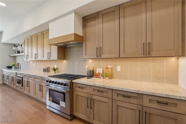 2386 Hardin Ridge Drive, Henderson, NV 89052