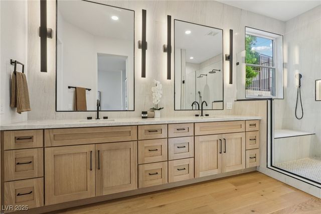 2386 Hardin Ridge Drive, Henderson, NV 89052