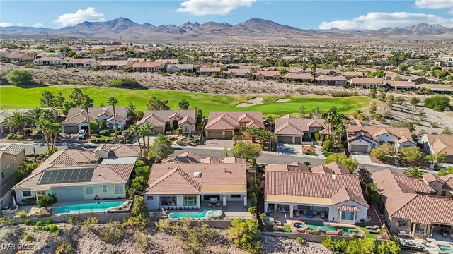 2386 Hardin Ridge Drive, Henderson, NV 89052
