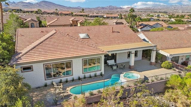 2386 Hardin Ridge Drive, Henderson, NV 89052