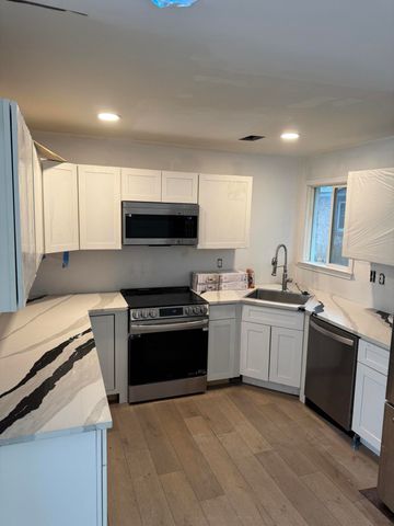 4228 Oakridge Drive, North Charleston, SC 29418