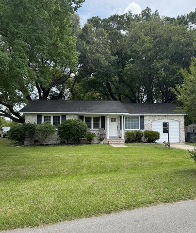 4228 Oakridge Drive, North Charleston, SC 29418