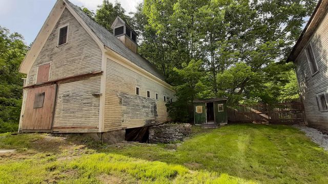 2055 & 2071 Main and 28 Pleasant Street, Cavendish, VT 05142