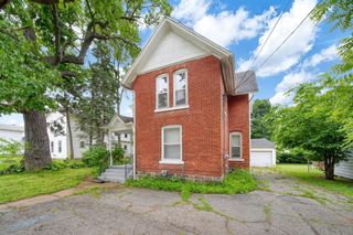 521 W Ganson Street, Jackson City, MI 49201