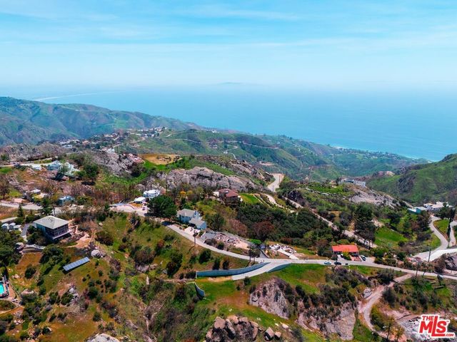 24775 W Saddle Peak Road, Malibu, CA 90265