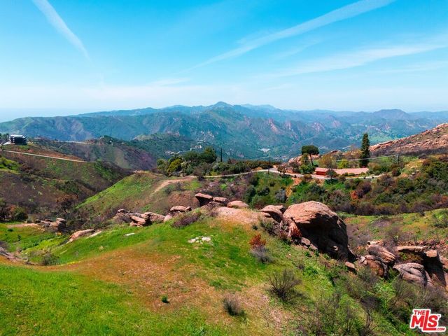 24775 W Saddle Peak Road, Malibu, CA 90265