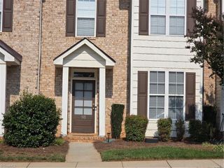 18 Rhododendron Drive, Greensboro, NC 27455
