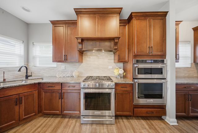 13042 Birch Path Court, Lemont, IL 60439