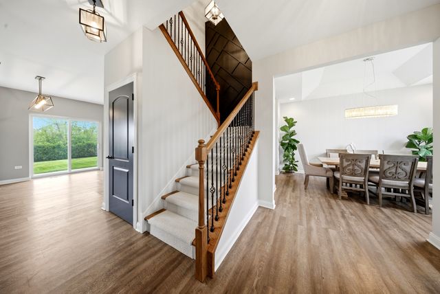 13042 Birch Path Court, Lemont, IL 60439