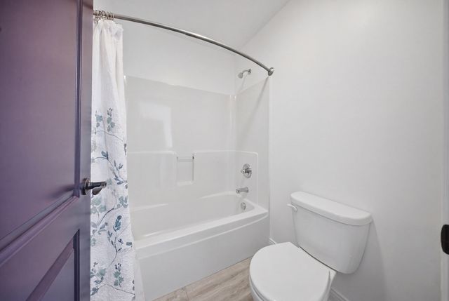 13042 Birch Path Court, Lemont, IL 60439