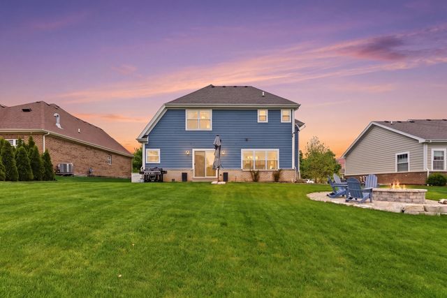 13042 Birch Path Court, Lemont, IL 60439