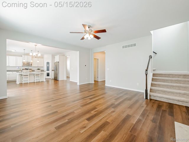 7994 Chestnut Drive, Westland, MI 48185