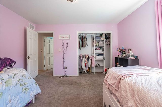 8357 Winchester Lane, Lower Macungie Twp, PA 18011