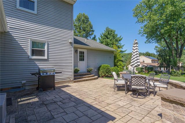 8357 Winchester Lane, Lower Macungie Twp, PA 18011