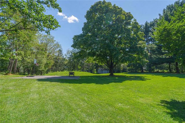 8357 Winchester Lane, Lower Macungie Twp, PA 18011