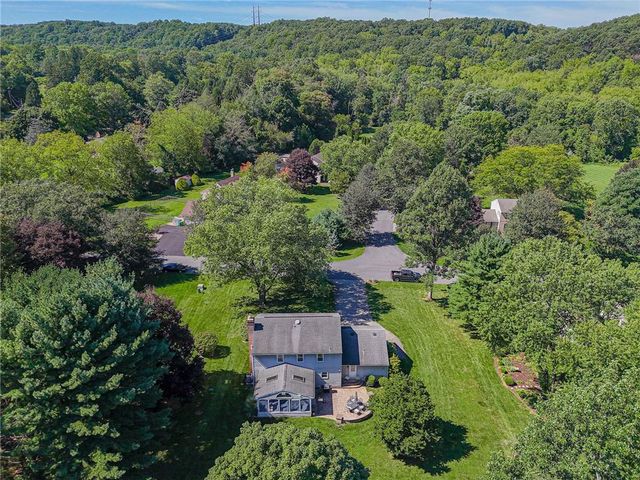8357 Winchester Lane, Lower Macungie Twp, PA 18011