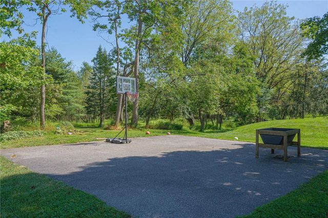 8357 Winchester Lane, Lower Macungie Twp, PA 18011