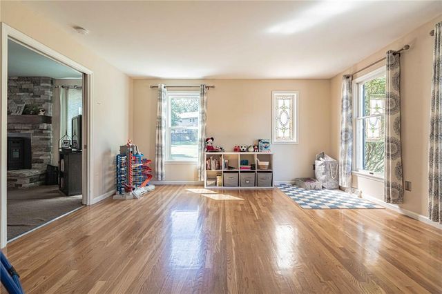 8357 Winchester Lane, Lower Macungie Twp, PA 18011
