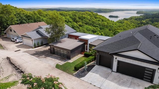 9192 N Park Road, Rogers, AR 72756