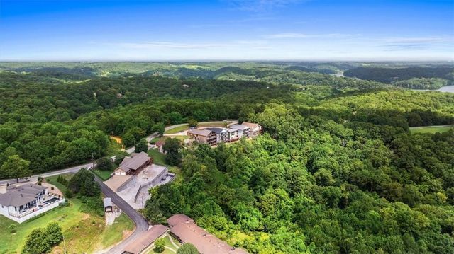 9192 N Park Road, Rogers, AR 72756