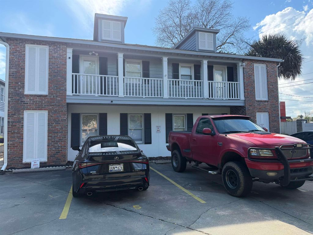 415 28th Ave N Apt 4A, Myrtle Beach, SC 29577