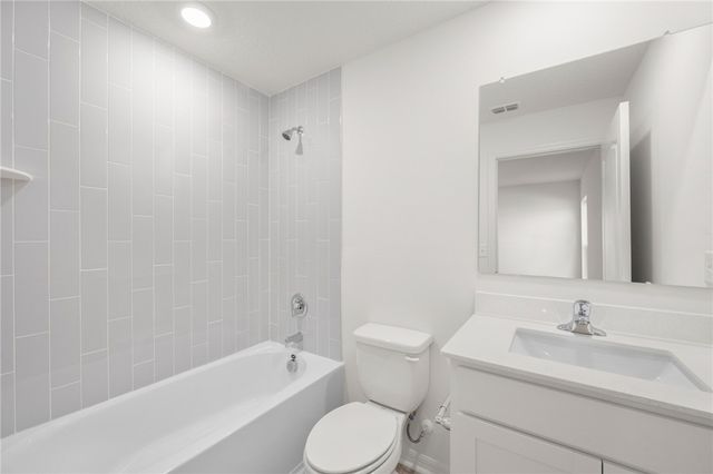 8436 100th Court, Vero Beach, FL 32967