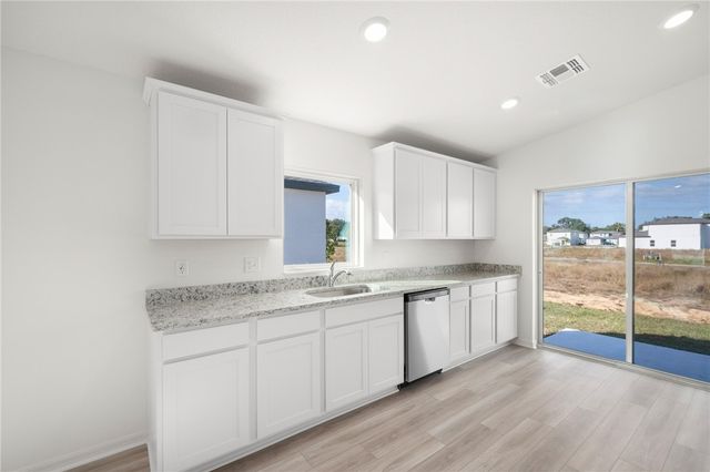 8436 100th Court, Vero Beach, FL 32967