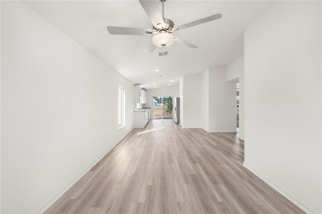 8436 100th Court, Vero Beach, FL 32967