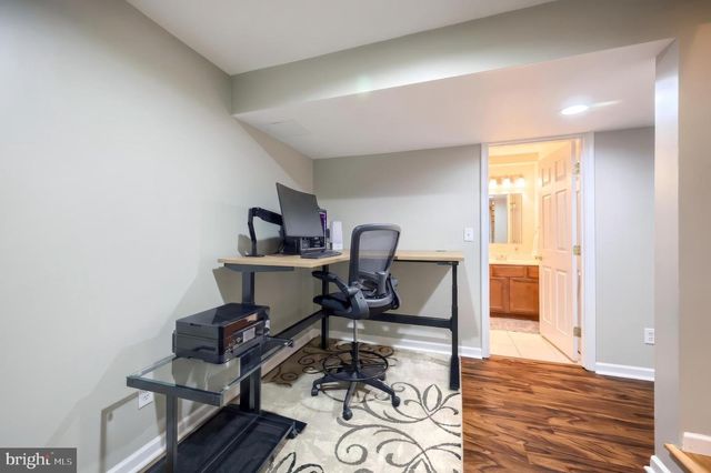 1243 WINDING OAK DR, York, PA 17403