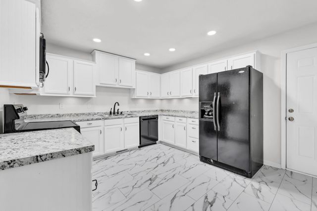 260 Cheshire Rd, Clarksville, TN 37043