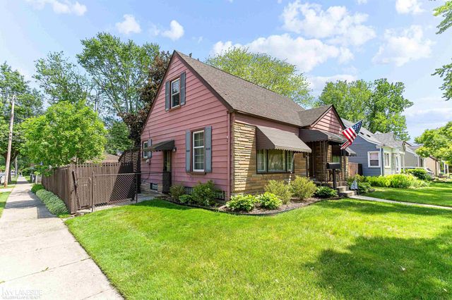1992 Thomas Avenue, Berkley, MI 48072