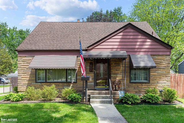 1992 Thomas Avenue, Berkley, MI 48072