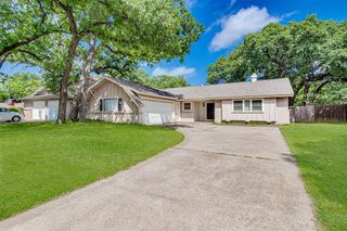 2709 Norwood Lane, Arlington, TX 76013