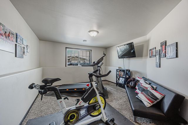 2634 7th Street W, West Fargo, ND 58078