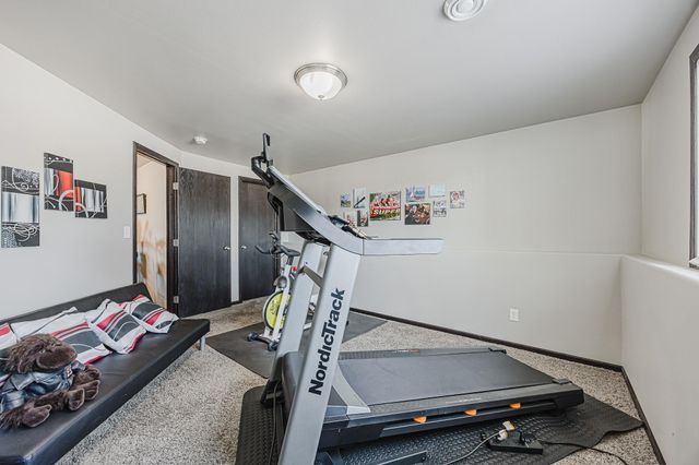 2634 7th Street W, West Fargo, ND 58078