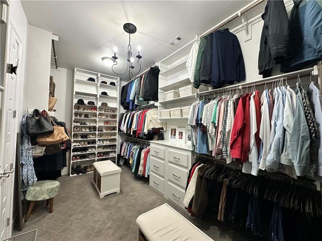 5213 Saddleridge Drive, Fayetteville, AR 72703