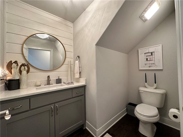 5213 Saddleridge Drive, Fayetteville, AR 72703