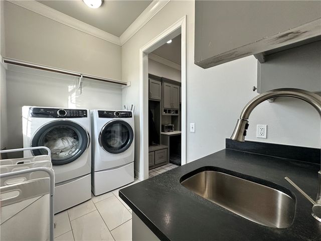 5213 Saddleridge Drive, Fayetteville, AR 72703