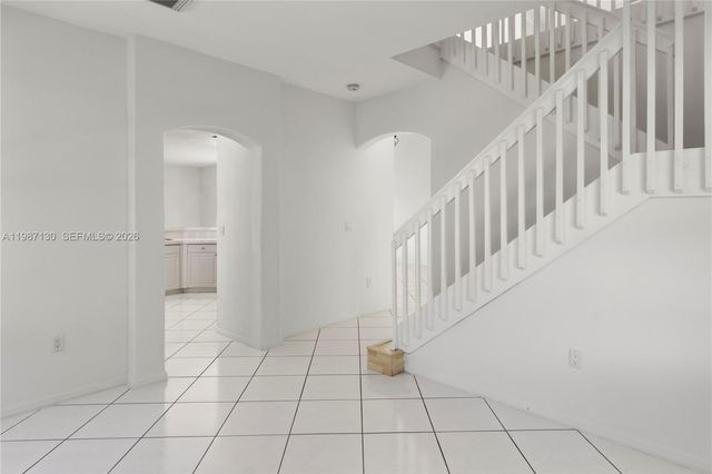 2327 NW 187th Ave, Pembroke Pines, FL 33029