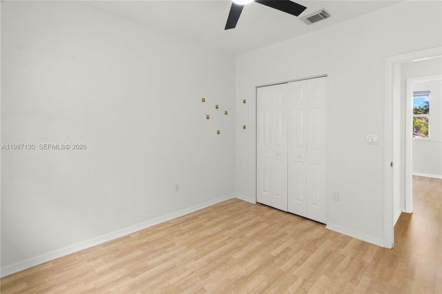 2327 NW 187th Ave, Pembroke Pines, FL 33029