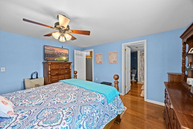 365 Ridgecrest Dr, Taylorsville, KY 40071