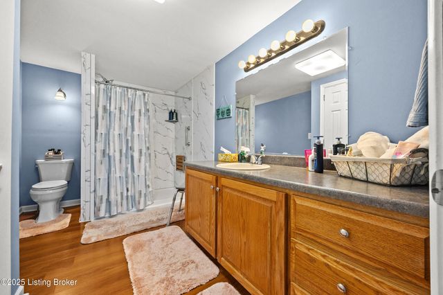 365 Ridgecrest Dr, Taylorsville, KY 40071