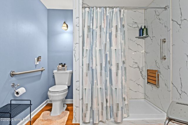 365 Ridgecrest Dr, Taylorsville, KY 40071